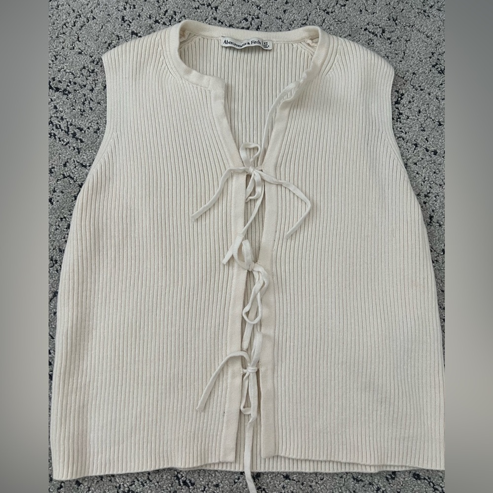 Abercrombie tie front sweater